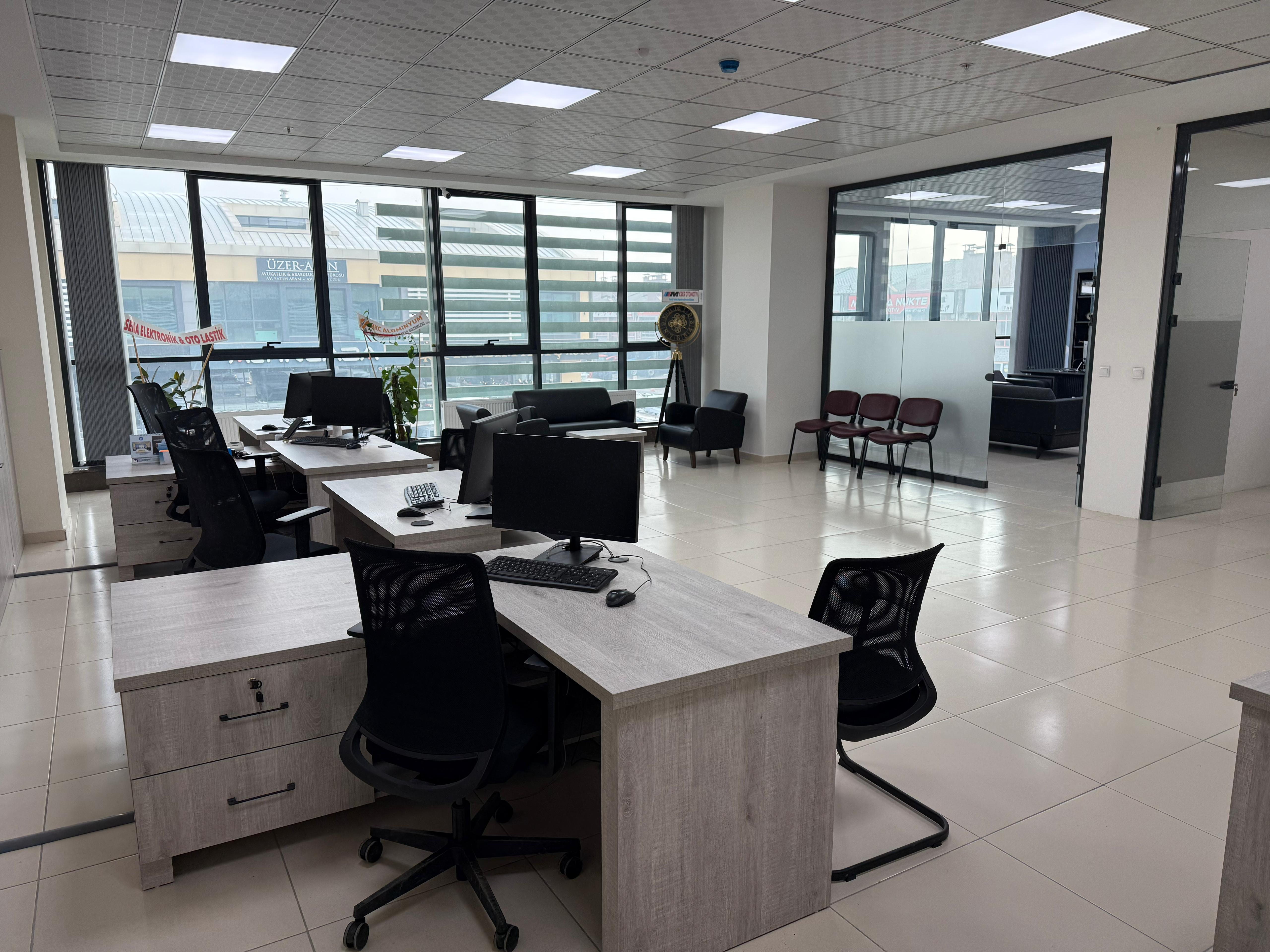 Ofis Görünümü 1